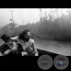 INDÍGENAS DEL PARAGUAY - Fotografía en blanco y negro de Juan Britos